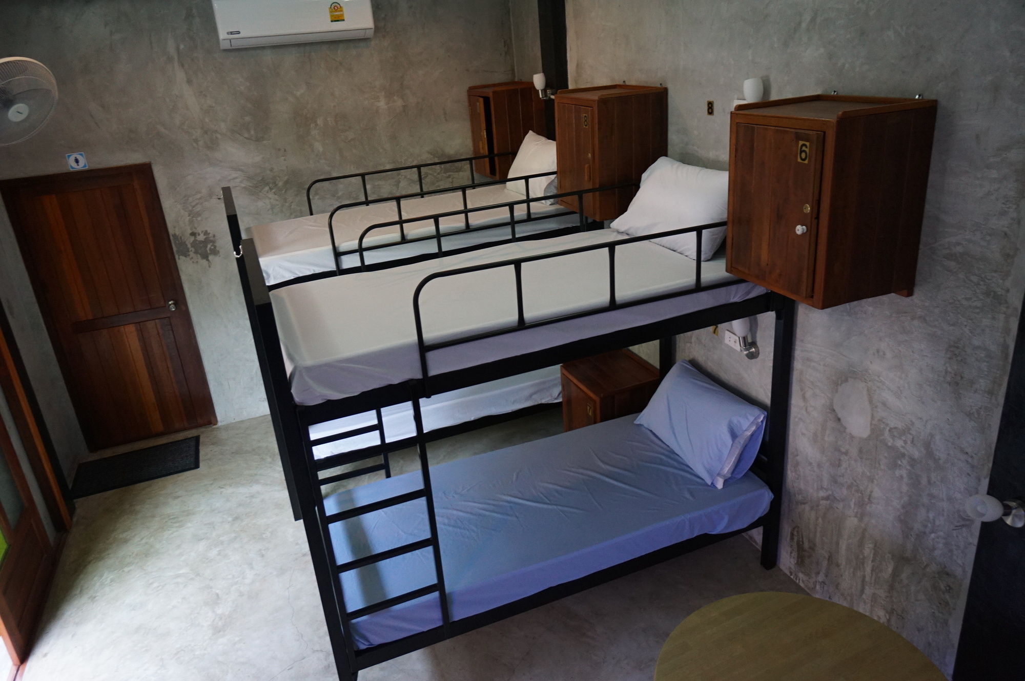 Pk Hostel プラナコーン・シー・アユタヤ エクステリア 写真